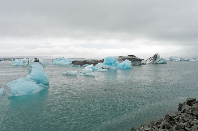 Icebergs floating in Jökulsárlón glacier lagoon, Iceland